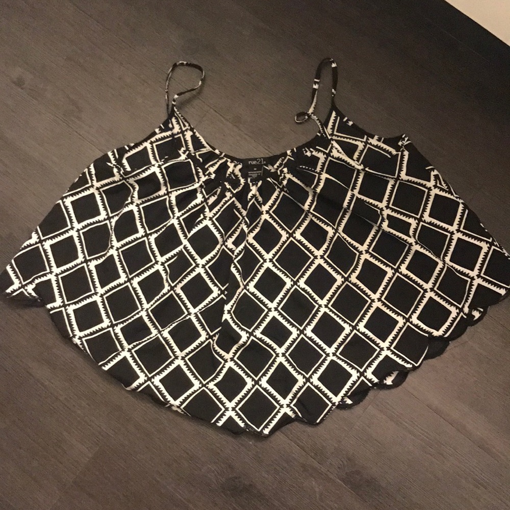 Crop top